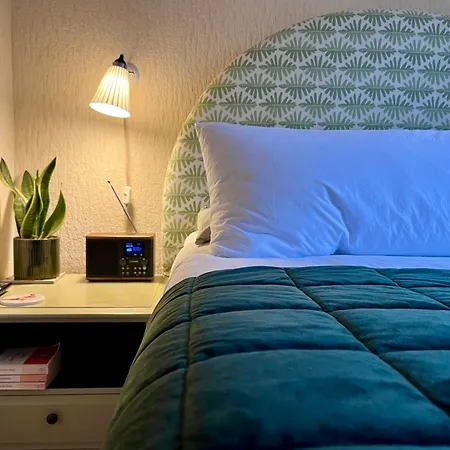 The Shades - Bliss In The Heart Of Tatil Evi *