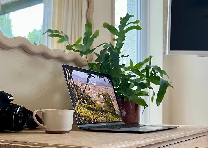 The Shades - Bliss In The Heart Of Casa de Férias