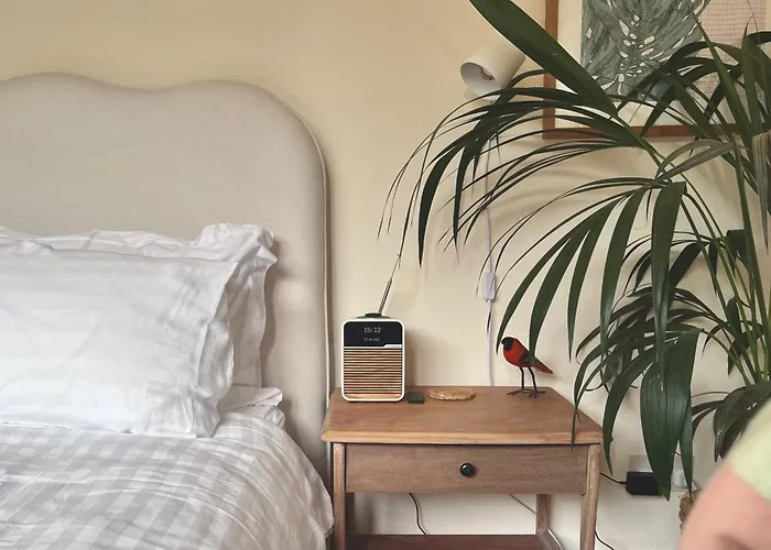 The Shades - Bliss In The Heart Of